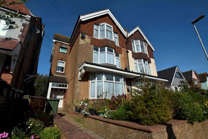 1 Bedroom Flat To Rent In Jameson Road, Bexhill-On-Sea, TN40