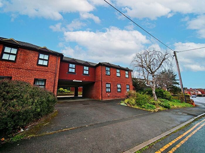 1 Bedroom Flat For Sale In Drynham Road, Wessex Mews, BA14