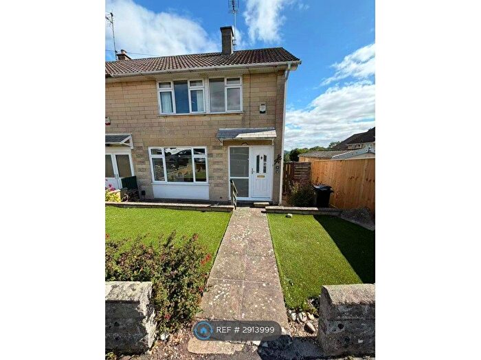 3 Bedroom End Of Terrace House To Rent In Lytton Gardens, Bath, BA2