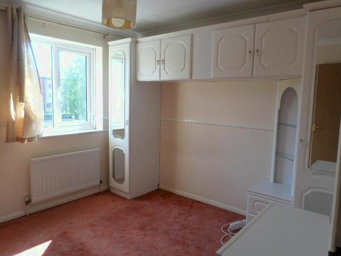 2 Bedroom Detached House To Rent In Berberis Close, Hull, HU3