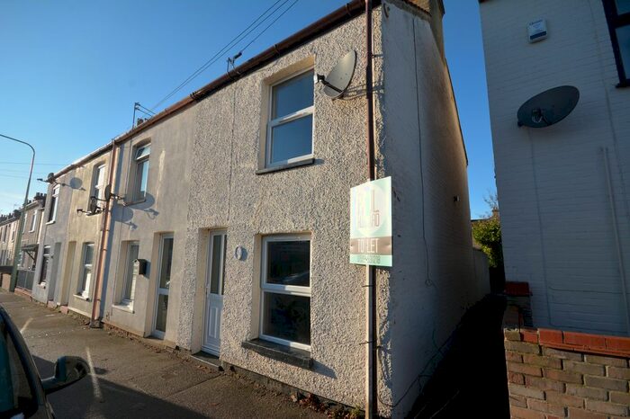 2 Bedroom End Of Terrace House To Rent In Morton Road, Pakefield, Suffolk, NR33
