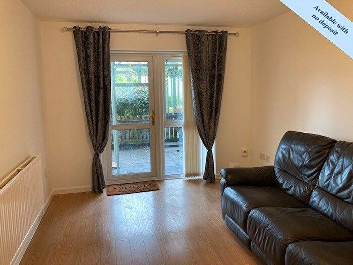 1 Bedroom Flat To Rent In Brunswick Court, Swansea, SA1