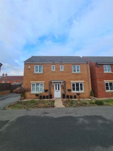 4 Bedroom House To Rent In Acorn Lane, Shiremoor, Newcastle Upon Tyne, NE27