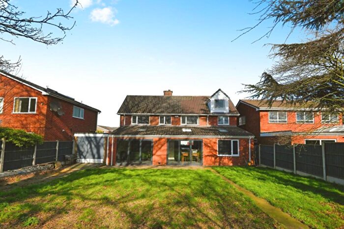 4 Bedroom Detached House For Sale In Grendon Drive, Sutton Coldfield, B73