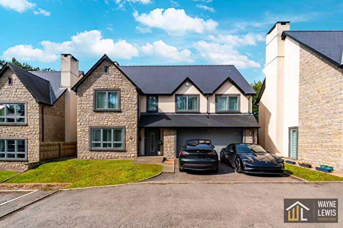 5 Bedroom Detached House For Sale In Van Road, Caerphilly, CF83