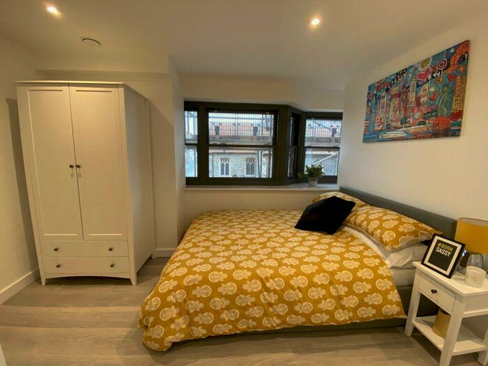 1 Bedroom Flat To Rent In The Barrett Building -, CT1