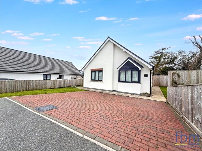3 Bedroom Bungalow For Sale In Rock Park, Kilgetty, Pembrokeshire, SA68