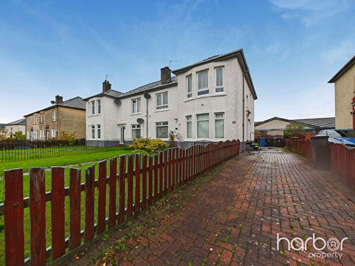 3 Bedroom Flat For Sale In Killoch Drive, Knightswood, Glasgow, City Of Glasgow, G13