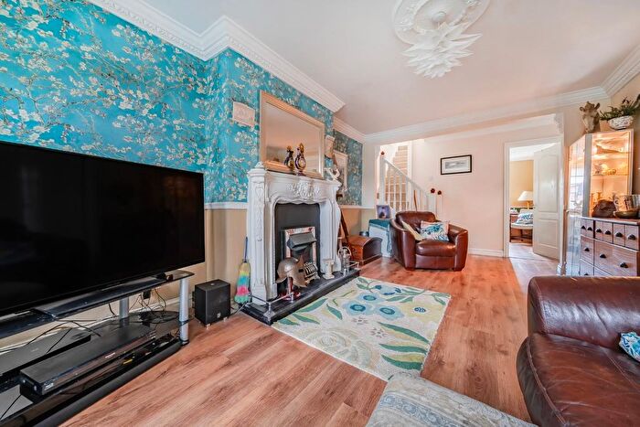 3 Bedroom Semi-Detached Bungalow For Sale In Pyrford Close, Waterlooville, PO7