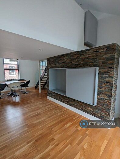 2 Bedroom Terraced House To Rent In Reservoir Street, Salford, M6