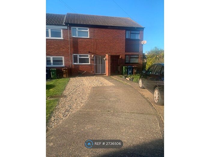 2 Bedroom Terraced House To Rent In Wheatstone Close, Tewkesbury, GL20