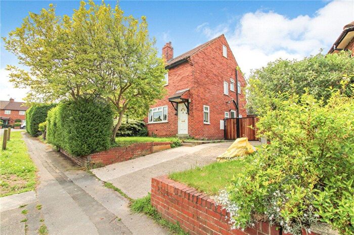3 Bedroom Semi-Detached House For Sale In Inman Grove, Knaresborough, HG5