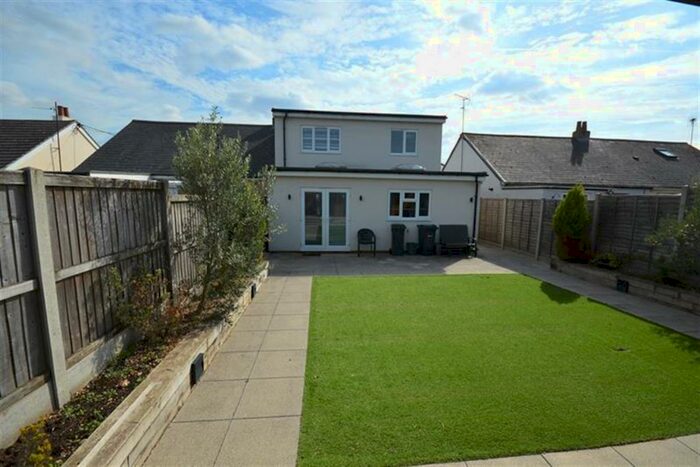 4 Bedroom Semi-Detached House To Rent In Clare Road, Braintree, CM7