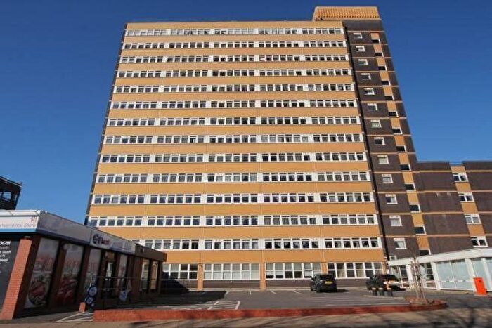 2 Bedroom Flat To Rent In Trinity Road, Bootle, Merseyside, L20