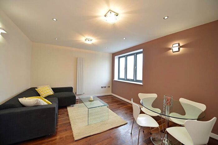 1 Bedroom Flat To Rent In Philpot Street, London, E1