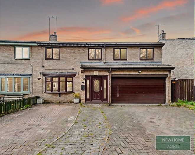 5 Bedroom Semi-Detached House For Sale In Deneside, Howden Le Wear, County Durham, DL15