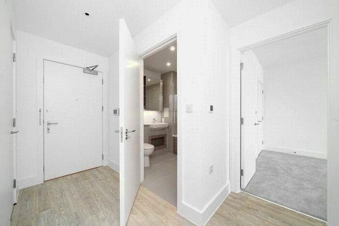 2 Bedroom Flat To Rent In Starling Court, Southmere, Abbey Wood, SE2