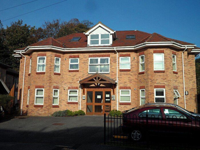 1 Bedroom Flat To Rent In Town Centre One Bed With Parking (), P06