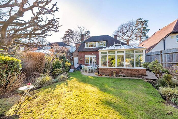 3 Bedroom Bungalow For Sale In The Rutts, Bushey Heath, Bushey, WD23