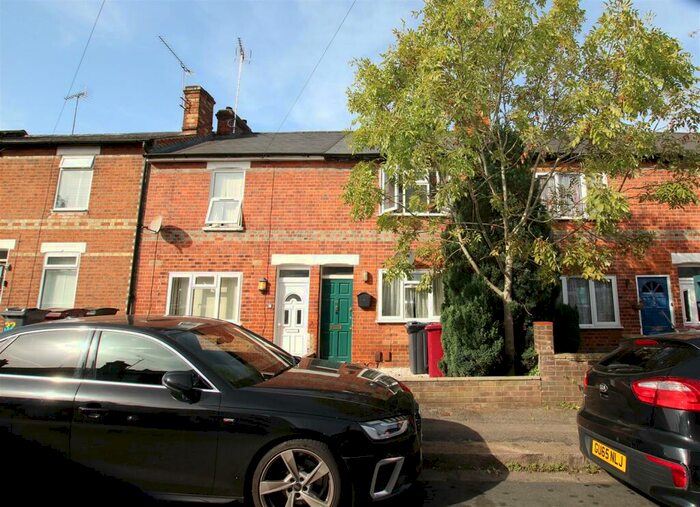 3 Bedroom House To Rent In Beecham Road, Reading, RG30