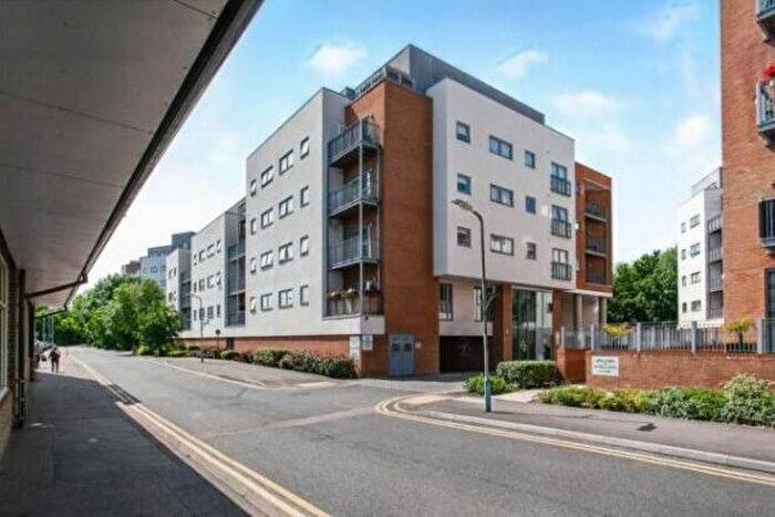 2 Bedroom Flat To Rent In Cornflower Court, Tonbridge, TN9