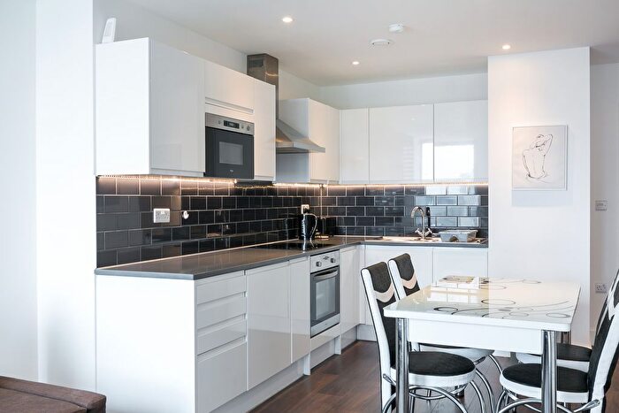 1 Bedroom Flat To Rent In Britannia Point, - Christchurch Road, Colliers Wood, London, SW19