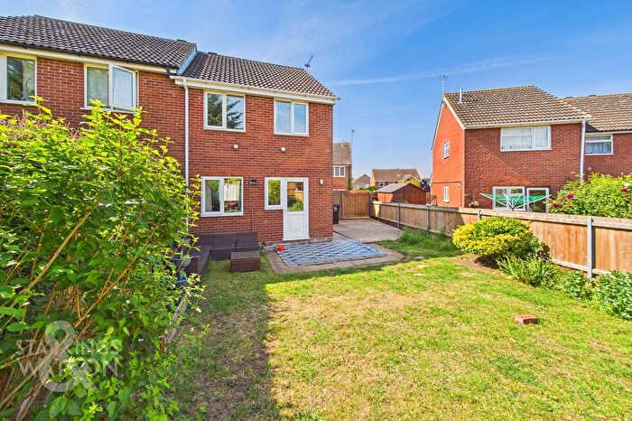 3 Bedroom Semi-Detached House For Sale In Martin Road, Diss, IP22