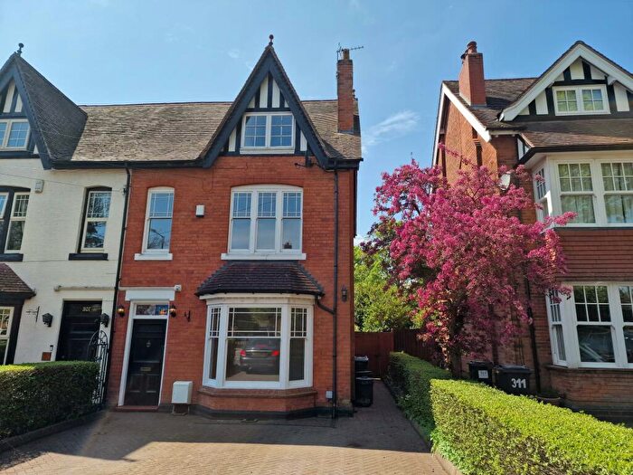 5 Bedroom Semi-Detached House To Rent In Lichfield Road, Four Oaks, Sutton Coldfield, B74