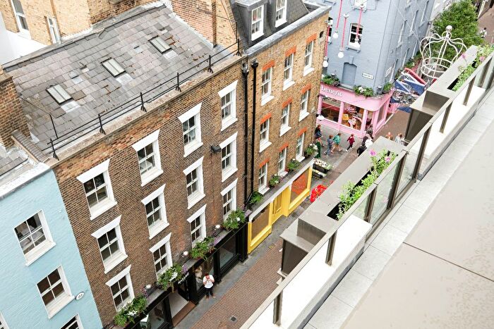 2 Bedroom Flat To Rent In Carnaby Lofts, Ganton Street, London, Soho, Greater London, W1F