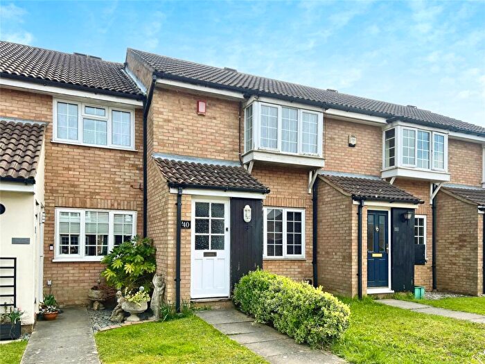 2 Bedroom Terraced House To Rent In Claverley Green, Luton, Bedfordshire, LU2