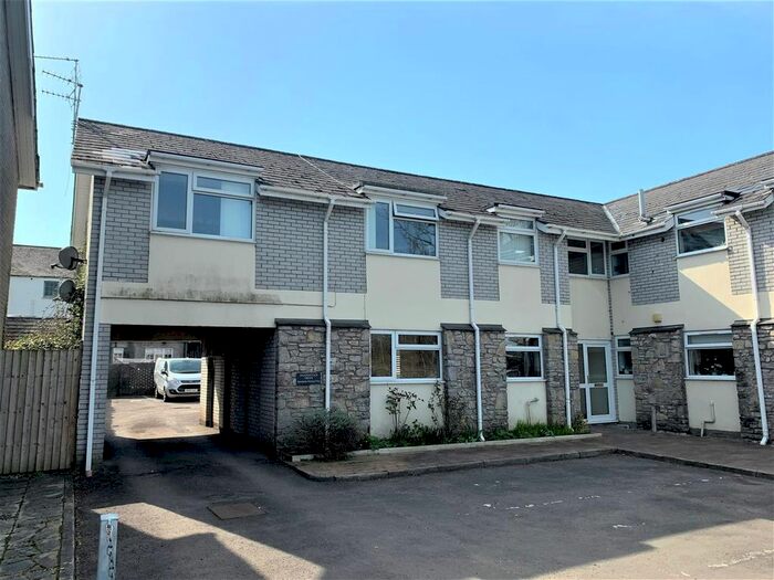 1 Bedroom Flat To Rent In Woodstock Mews, North Road, Cowbridge, Vale Of Glamorgan, CF71
