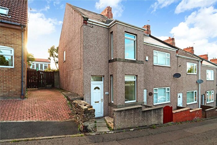 1 Bedroom End Of Terrace House For Sale In Oakfield Terrace, Prudhoe, Northumberland, NE42
