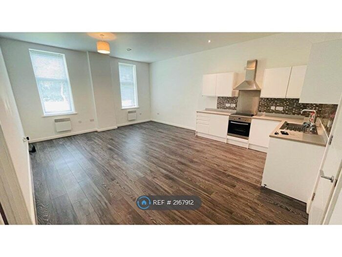 2 Bedroom Flat To Rent In Vicarage Farm Road, Peterborough, PE1