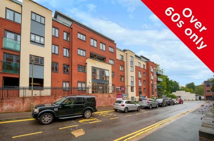 1 Bedroom Property To Rent In Stokes Lodge, Park Lane, Camberley, GU15