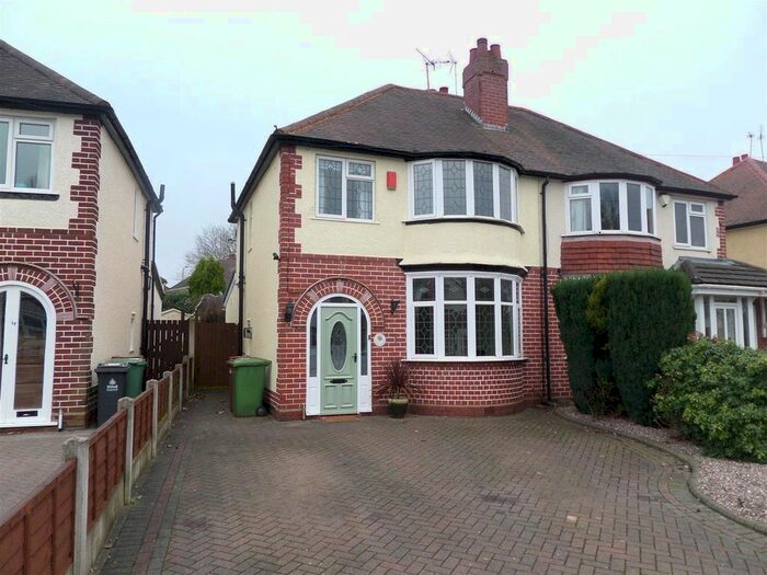 3 Bedroom Property To Rent In Delves Crescent, Delves, Walsall, WS5