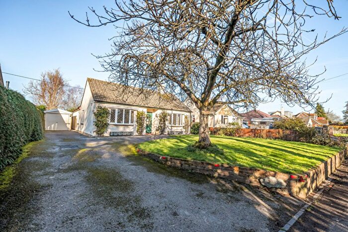 3 Bedroom Detached House For Sale In Littleworth, Pewsey, SN9