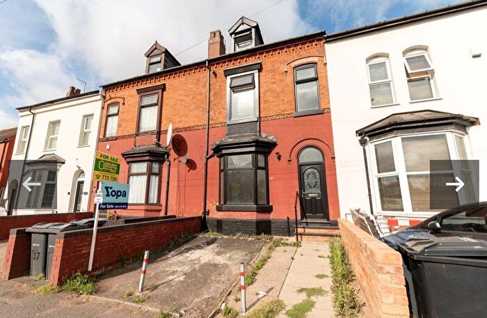 5 Bedroom Terraced House For Sale In Golden Hillock Road, Birmingham, West Midlands, B10