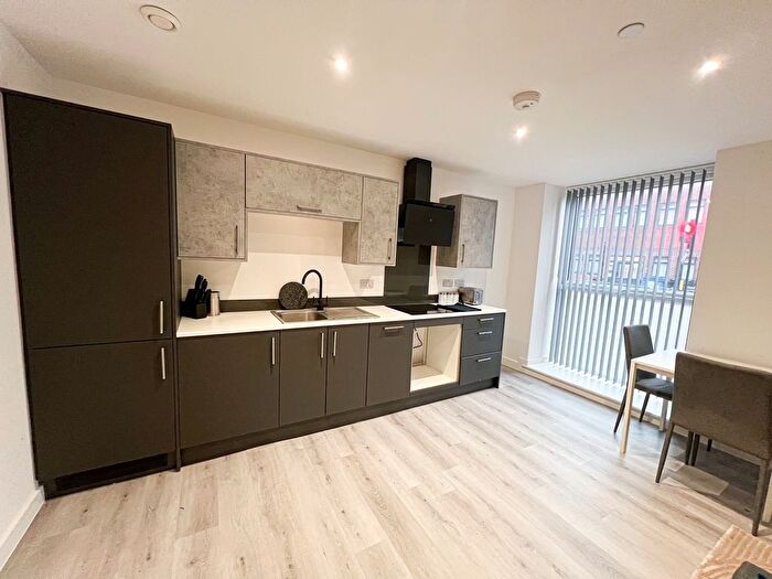 1 Bedroom Flat To Rent In George Street, Hull, HU1