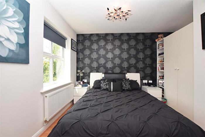 4 Bedroom Detached House For Sale In Oakway, Middleton, Manchester, M24