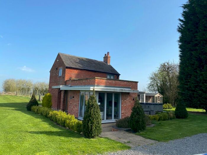 2 Bedroom Cottage To Rent In Broomhills, Melbourne, DE73