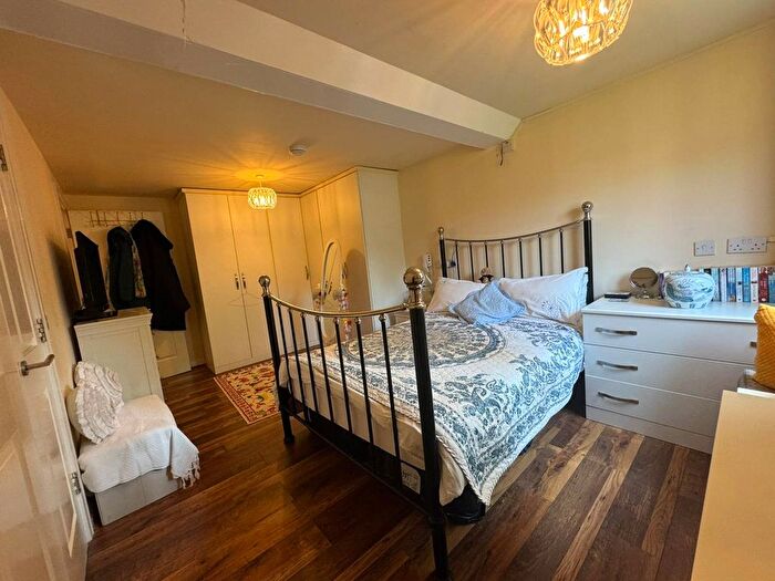 1 Bedroom Flat For Sale In Hampstead Drive, Stockport, Greater Manchester, SK2