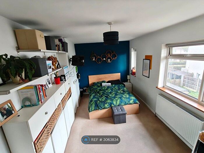3 Bedroom Terraced House To Rent In Waltheof Gardens, London, N17