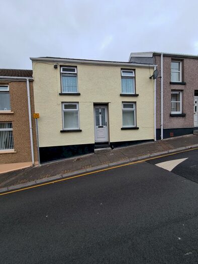 2 Bedroom Terraced House To Rent In Dumfries Street, Aberdare, CF44