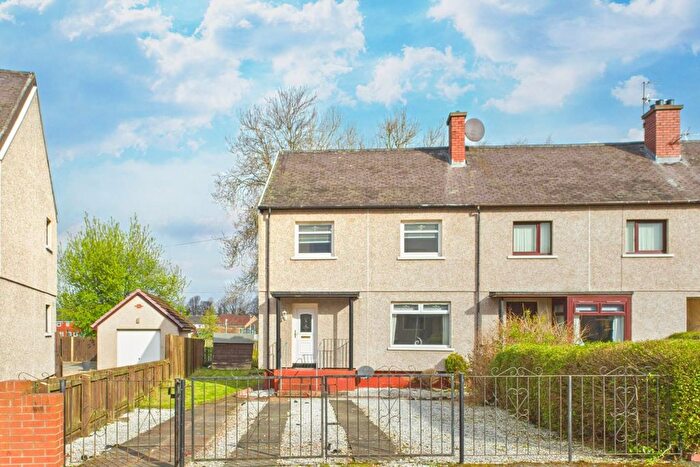 3 Bedroom End Of Terrace House For Sale In Backmuir Crescent, Hamilton, ML3