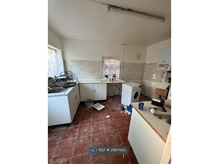 6 Bedroom Maisonette To Rent In Harold Road, London, E13