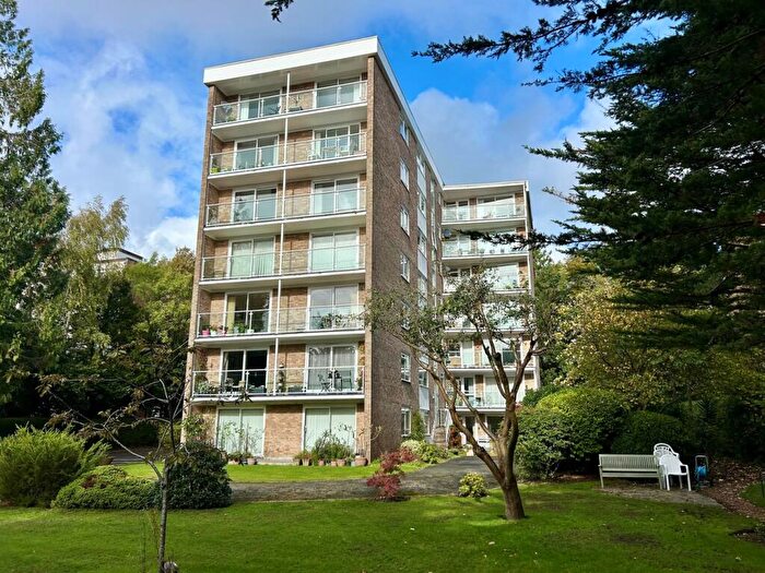 2 Bedroom Apartment For Sale In Lindsay Court, Lindsay Road, Branksome Park, BH13