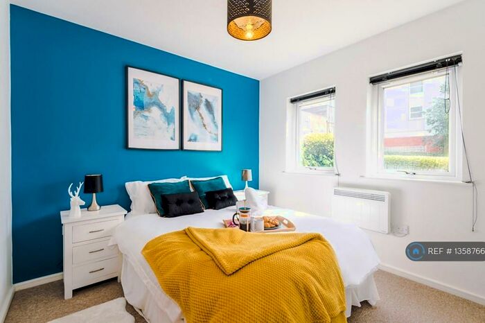 1 Bedroom Flat To Rent In Georgia Avenue, Manchester, M20