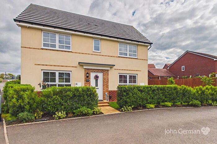3 Bedroom Detached House For Sale In Dowling Road, Uttoxeter, ST14