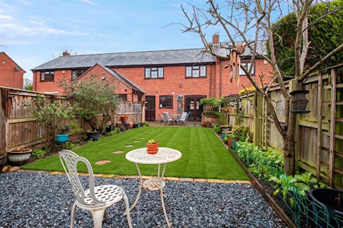 4 Bedroom Town House For Sale In Brook Street, Rearsby, LE7