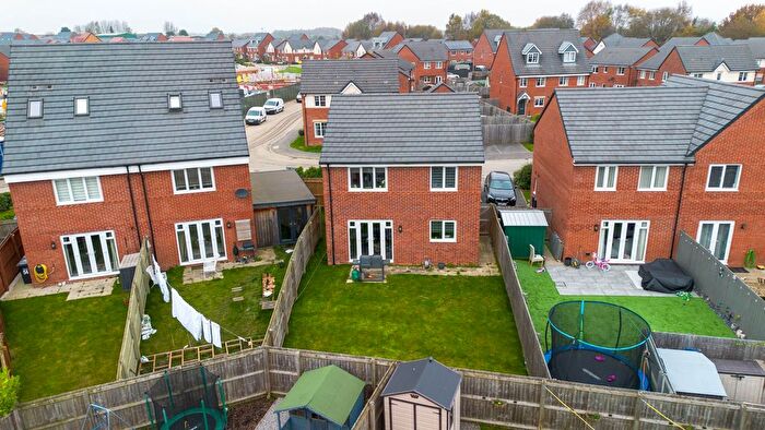 3 Bedroom Detached House For Sale In Croft Field, Golborne, WA3